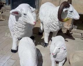 来宾雕塑羊
